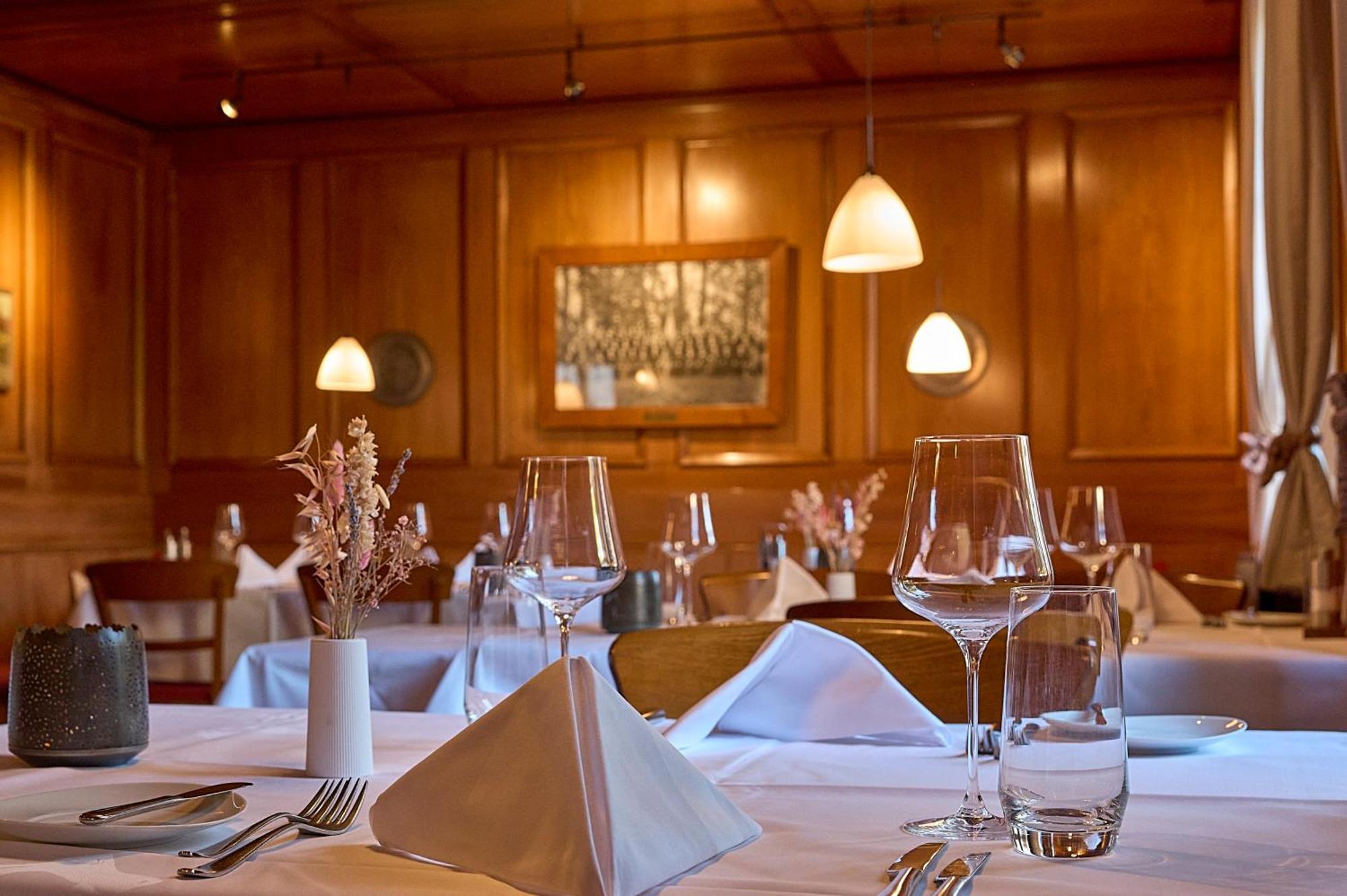 Hotel Gasthof Zum Ochsen Arlesheim Ngoại thất bức ảnh