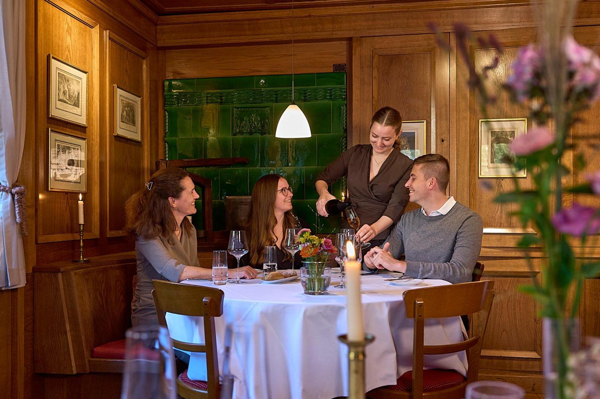 Hotel Gasthof Zum Ochsen Arlesheim Ngoại thất bức ảnh